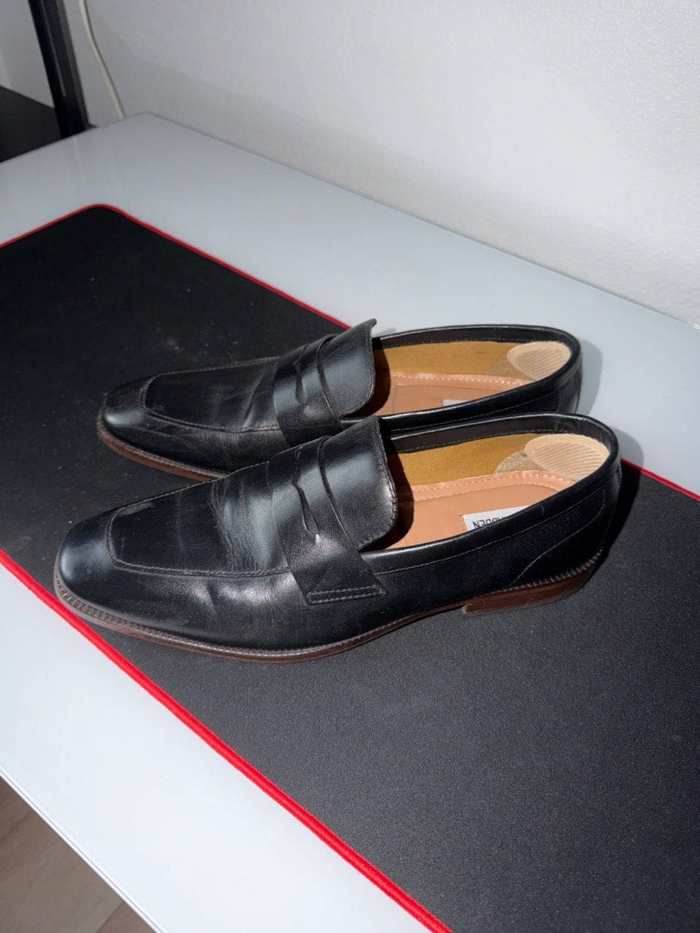 Steve Madden Classic Black Leather Penny Loafers for Men